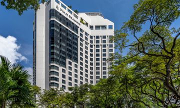 Four Seasons Hotel Singapore